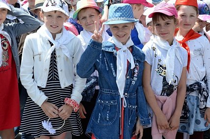 В Белгородской области открылась горячая линия по вопросам детского отдыха