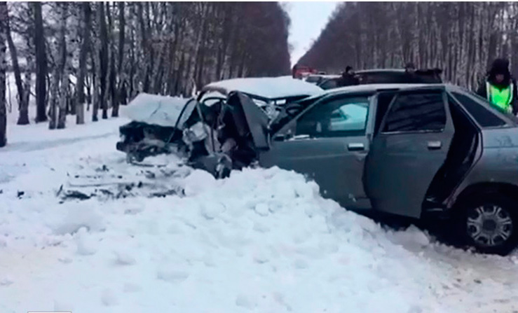 На трассе «Скородное-Прохоровка» при столкновении двух ВАЗов погибли три человека