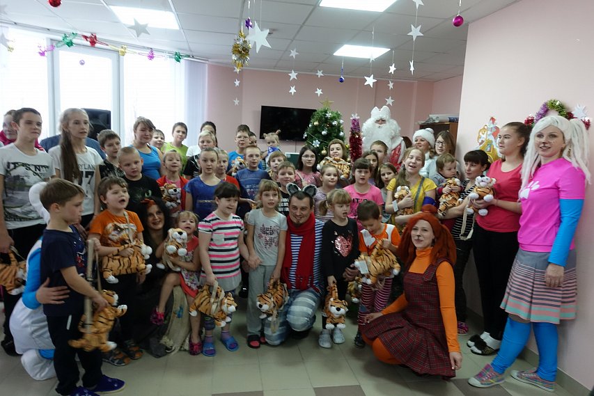 Фонд «Поколение» подарил больным белгородским детям праздник