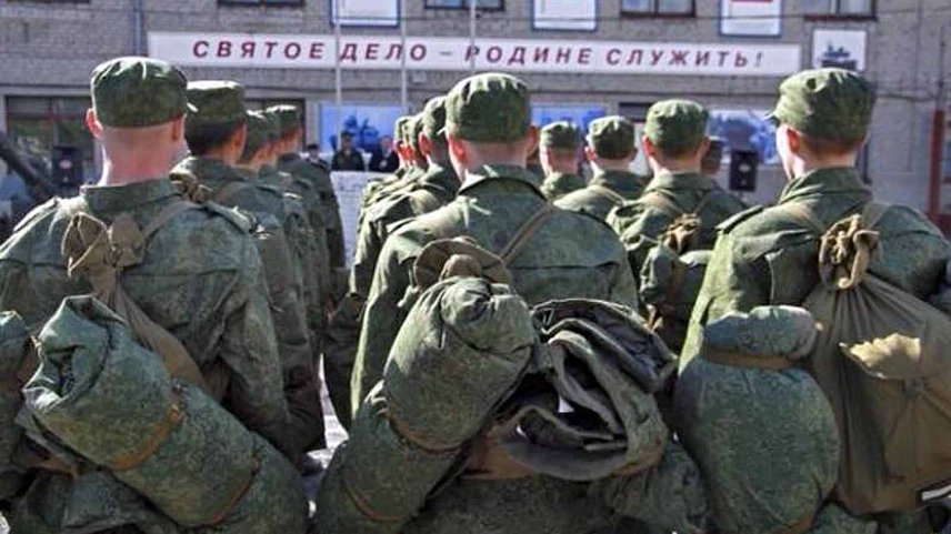 Как белгородским призывникам получать в армии не 2 тысячи рублей в месяц, а 18 – рассказывает майор Игорь Дюкарев