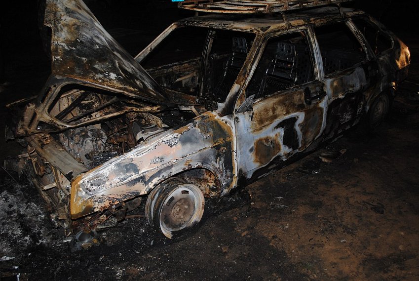 22 мая в Губкине сгорел автомобиль ВАЗ-2109