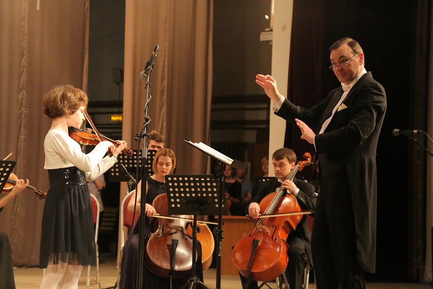 Губкинские и старооскольские дети выступили с Московским камерным оркестром