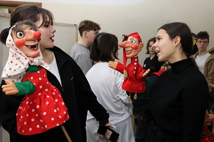 От марионеток до танцев: какие истины постигали на слёте православной молодёжи в Губкинском округе 