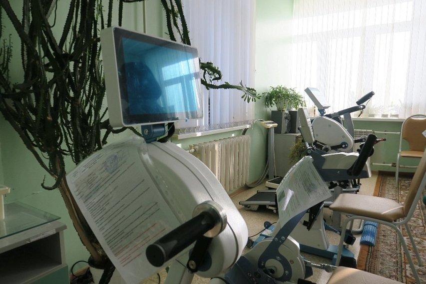 Новое оборудование для реабилитации после инфарктов и инсультов поступило в ЦРБ Губкина