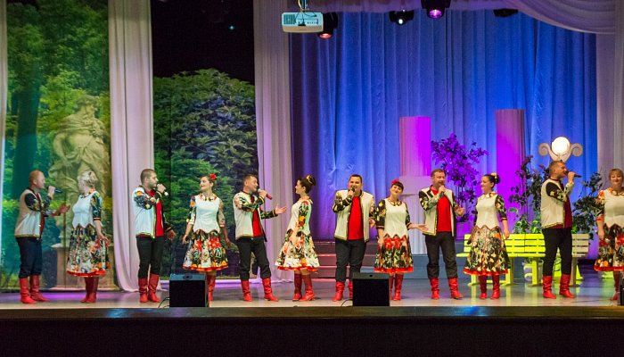 Губкинцы побывали на концерте ансамбля "Славянская душа"