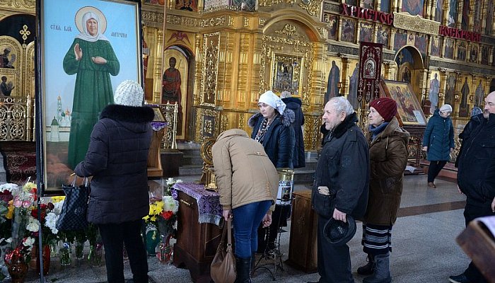 Ковчег с частицей святых мощей блаженной Матроны Московской впервые побывал в Губкине