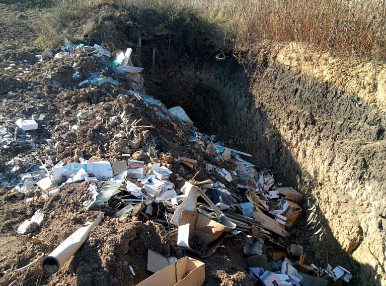 На трёх мусорных полигонах Белгородской области выявлены проблемы с хранением отходов