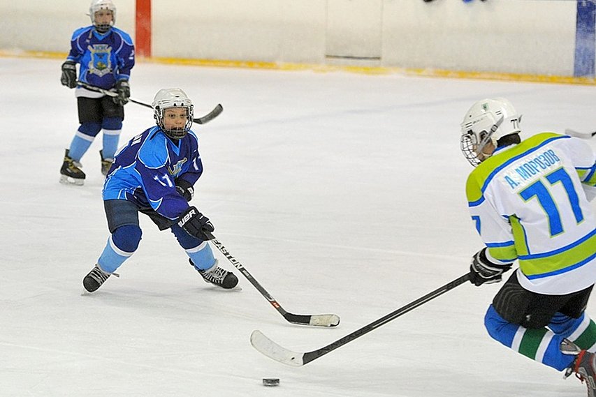 Юные хоккеисты из Губкина опробуют олимпийский лёд Сочи
