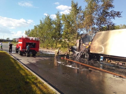 18 июня в Губкине вместе с автомобилем сгорел гараж