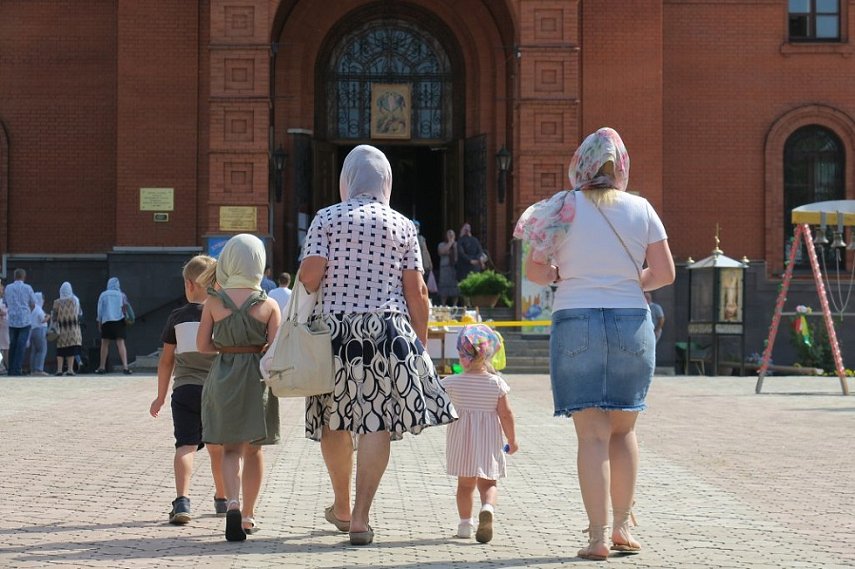 Губкинские храмы поделились расписанием богослужений на Медовый Спас