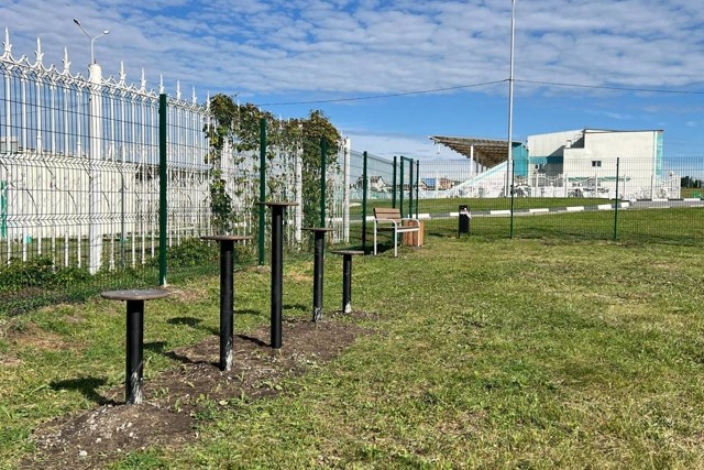 В Губкине построили ещё две площадки для выгула собак