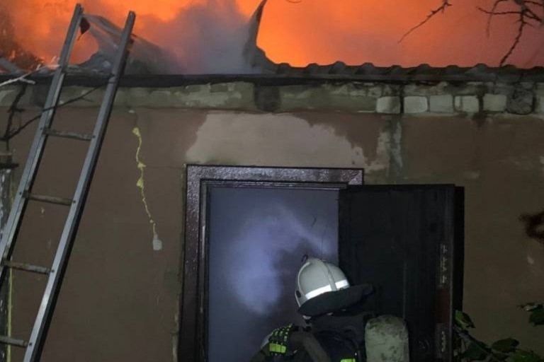 В Губкине в воскресенье горел жилой дом 