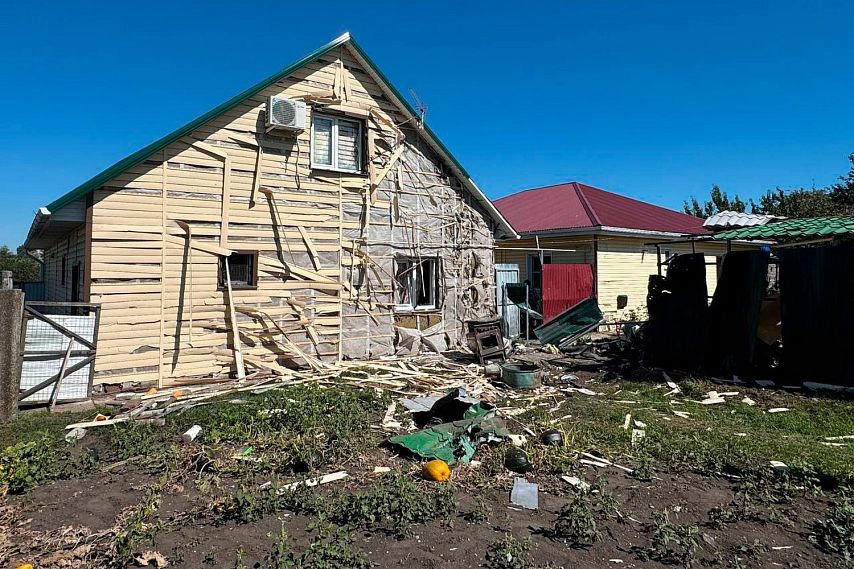 Губкинский и Старооскольский округа атаковали БПЛА — у соседей пострадали два дома