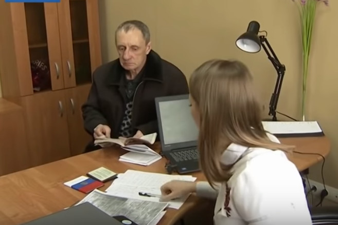 Пенсионный предупреждает белгородских пенсионеров о юристах-мошенниках