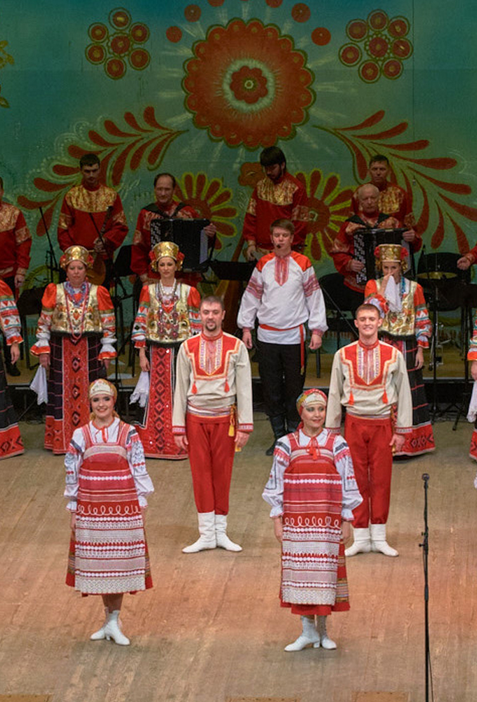 Концерт ансамбля песни и танца «Бело-горье» Белгородской государственной филармонии  