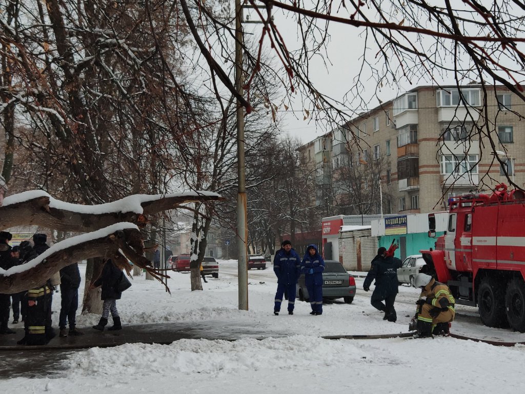 В Губкине из-за пожара в квартире эвакуировано 39 человек