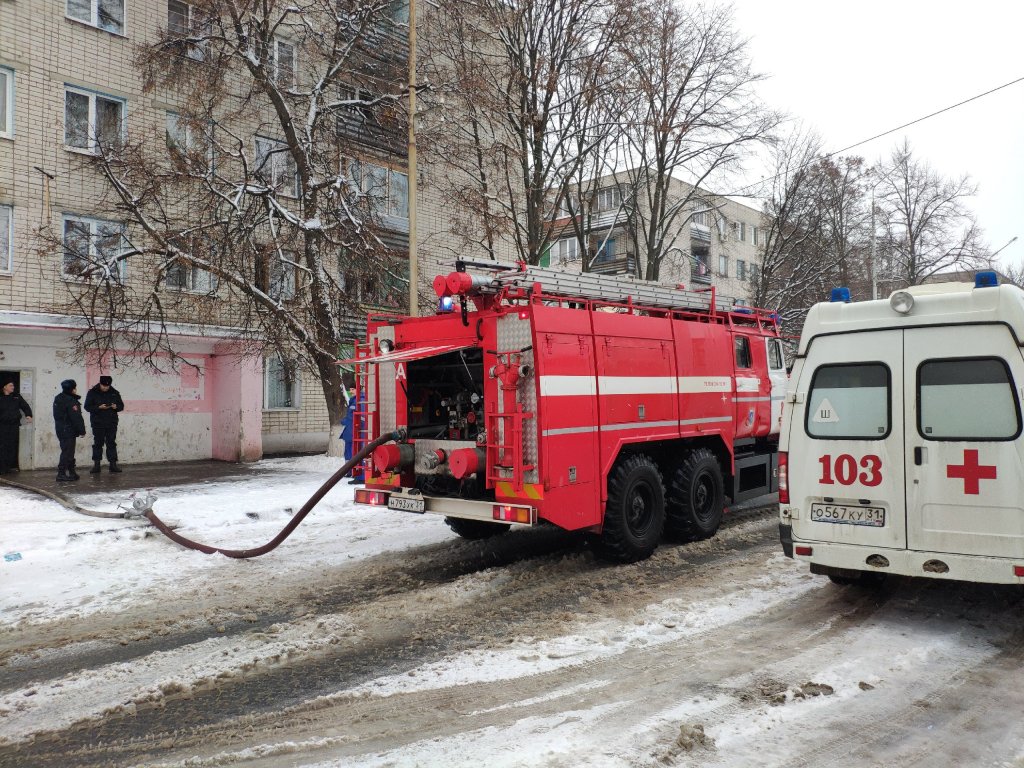 В Губкине из-за пожара в квартире эвакуировано 39 человек