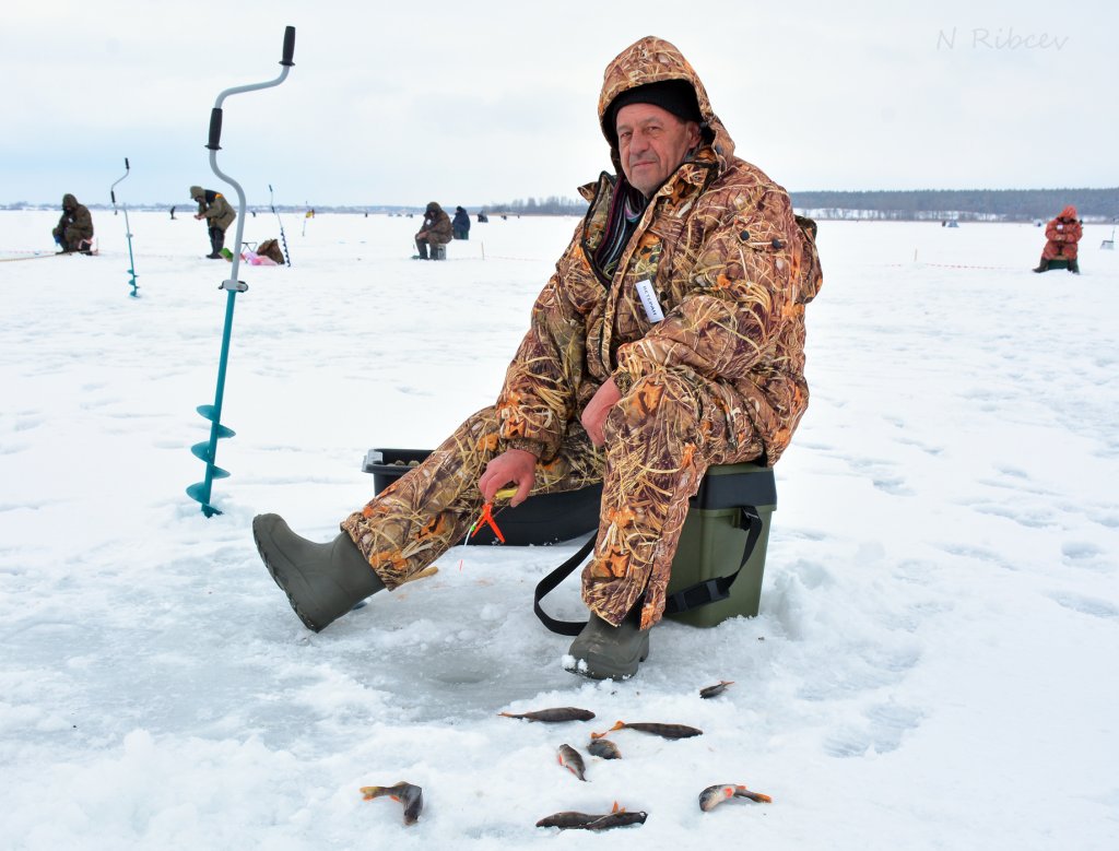 Н Рыбцев Зимняя рыбалка 2019 23.jpg