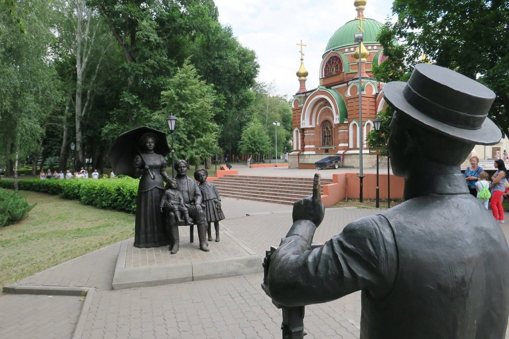 АД (24) Памятник фотографу.JPG АД (24) Памятник фотографу.JPG