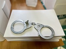 В Губкине соседская перепалка с тяпкой привела к уголовному делу