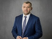 Поздравление с Международным женским днём от генерального директора Металлоинвеста Александра Попова