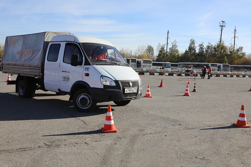 День автомобилиста лебединские водители отметили профессиональными конкурсами