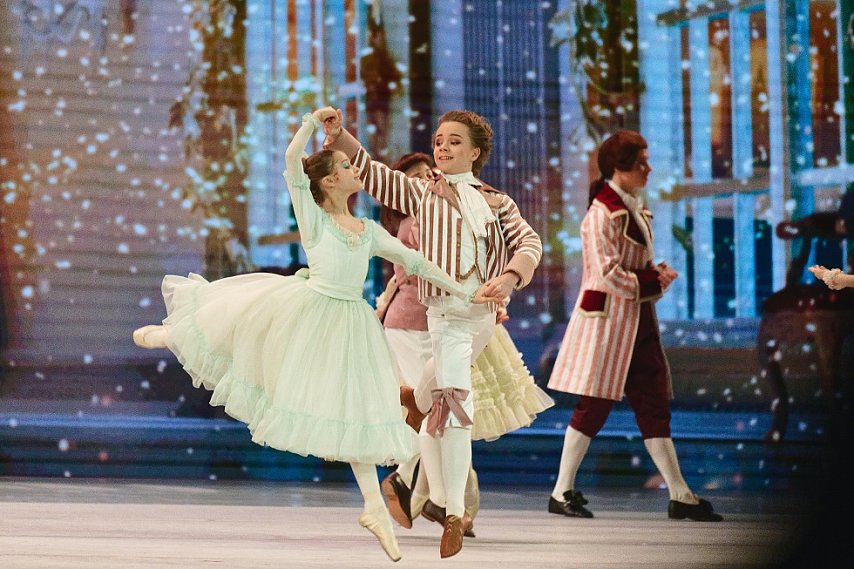 Губкинцы побывали в Кремлёвском Дворце на балете «Щелкунчик» 