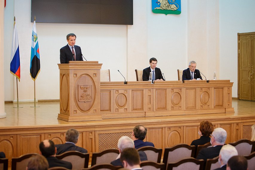 «Я готов к работе»: Вячеслава Гладкова официально представили в качестве врио губернатора Белгородской области
