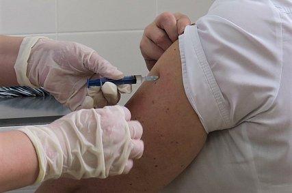 В России появится единая вакцина против гриппа и коронавируса