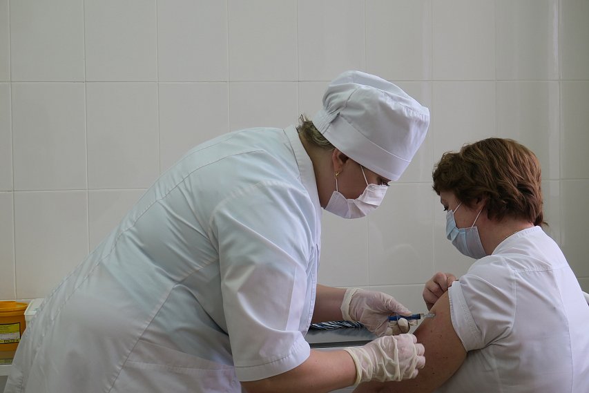 В Белгородской области обсудили введение обязательной вакцинации от ковида