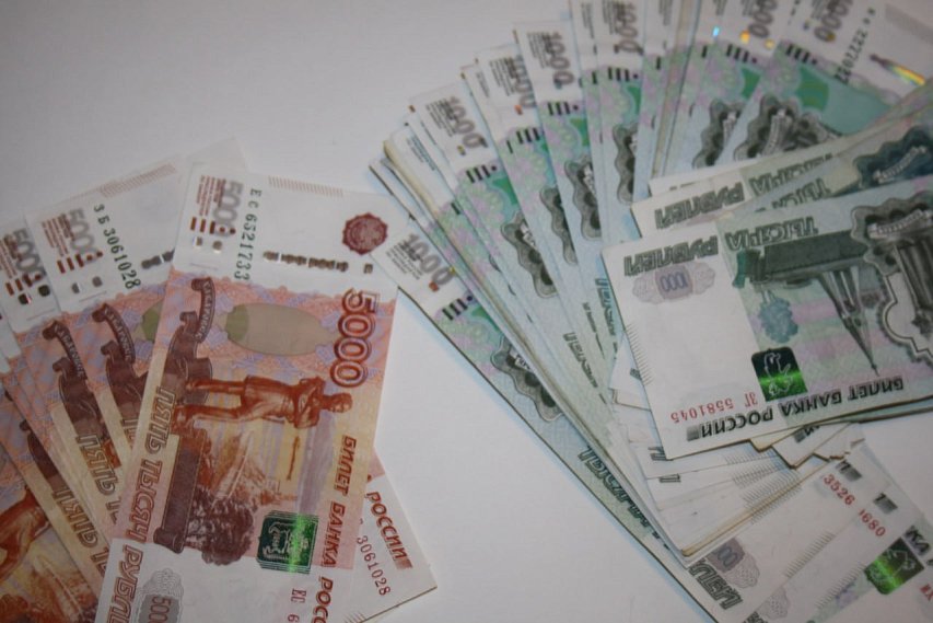 Жителя Екатеринбурга будут судить за обман двух губкинцев