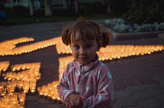 2 000 свечей зажгли в Губкине накануне Дня памяти и скорби