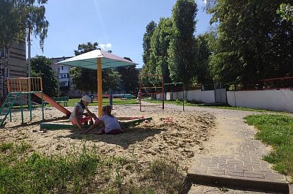 Жителей Белгородской области предупредили о сильной жаре и опасном ультрафиолете