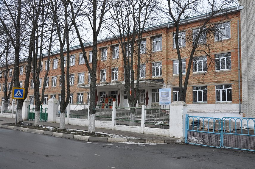 Капремонт губкинской гимназии №6 строители обещают завершить до 1 сентября 