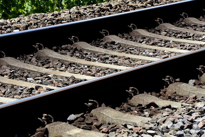 Железнодорожный переезд в Губкинском округе закроют на два дня