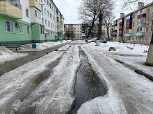 Василий Голиков рассказал, как в Губкине борются с колеёй и наледью