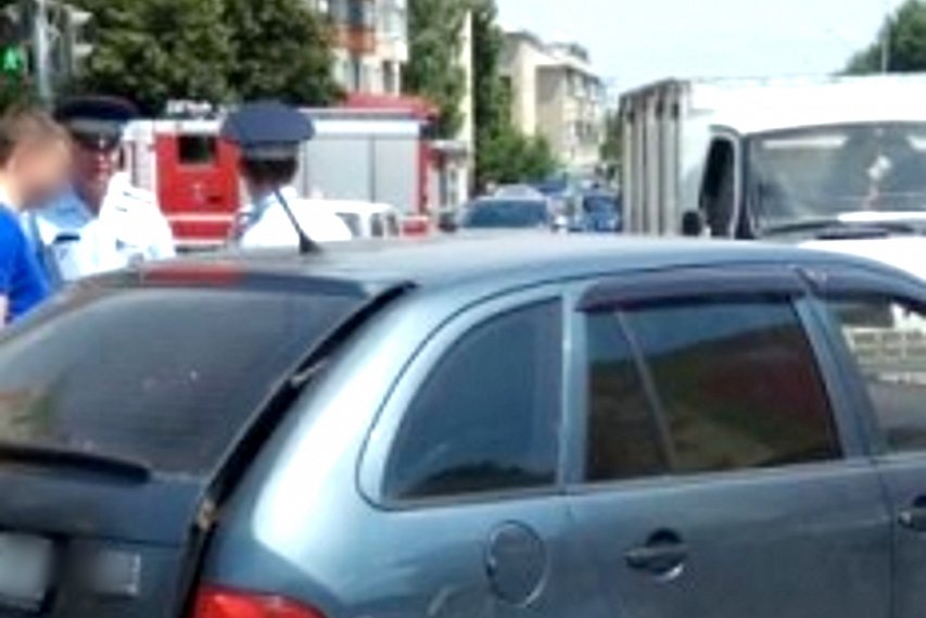 В Губкине в ДТП на пересечении улиц Кирова и Фрунзе пострадал человек