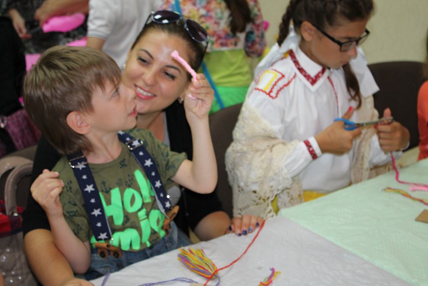 В Губкине прошёл фестиваль «Каждый ребёнок особенный, все дети равны!»