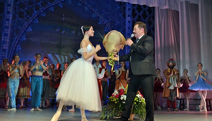 «Кремлевский балет» на губкинской сцене