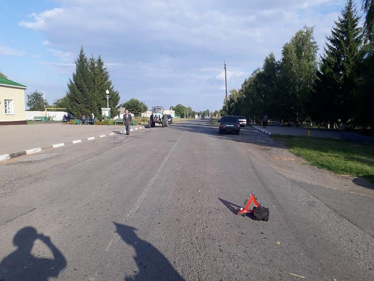 В Губкине 6-летняя девочка попала под колёса автомобиля 