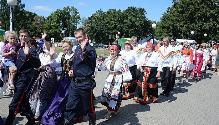 Фестиваль деревенской культуры "Губкин Гурт" прошел в Скородном