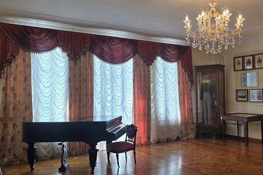 Путешествуй с Gubkin.city. Усадьба Раевских — ехать недалеко