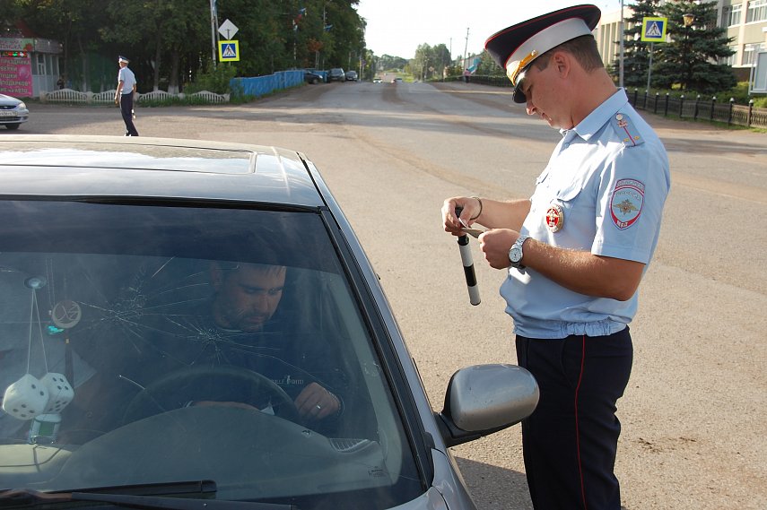 В Белгородской области 1 705 автомобилистов лишили водительских прав