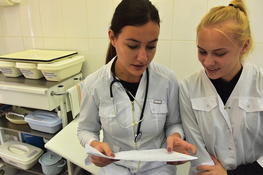 Губкинские врачи проверят женщин на онкозаболевания