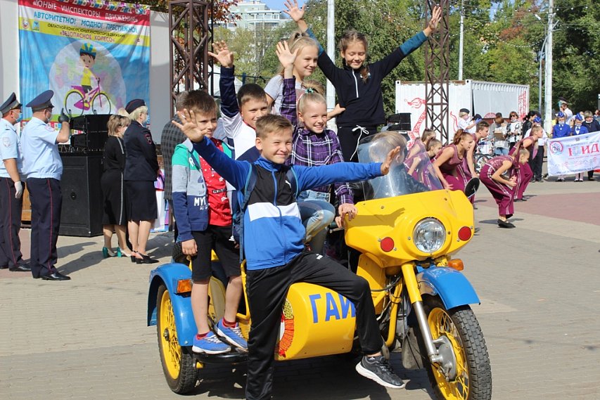«Безопасное колесо»: в Белгороде подвели итоги областного конкурса юных инспекторов движения 