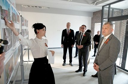 Руководители Металлоинвеста ознакомились с капремонтом Губкинского горно-политехнического колледжа