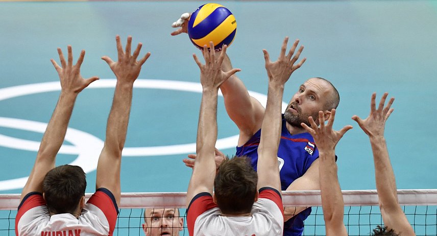 Проиграв в Рио американцам, капитан российской команды по волейболу объявил о завершении карьеры в национальной сборной