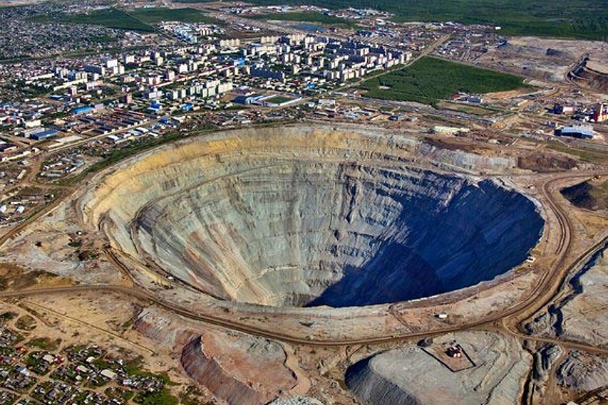 Родственники белгородских шахтеров, пропавших на руднике «Мир», обратились в прокуратуру