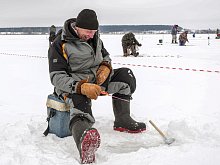 Рыбалка объединяет: в ловле на мормышку соревновались… династиями