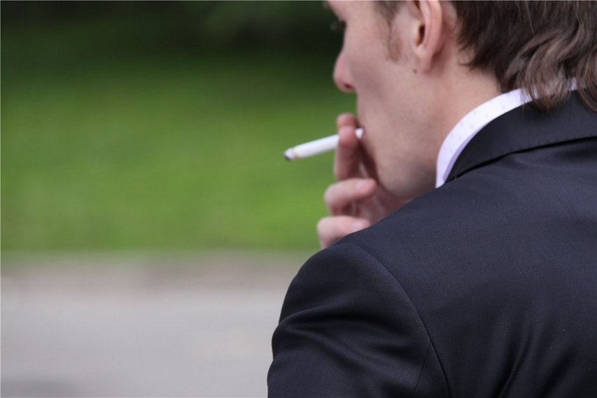 За год продажи нелегальных сигарет в России выросли в два раза